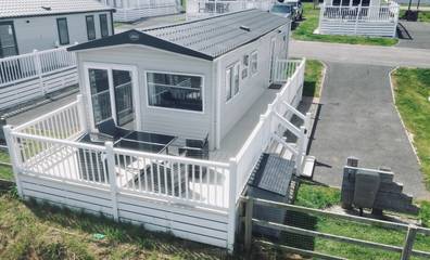 Chalet for 8 People in Newquay, Cornwall, Photo 1