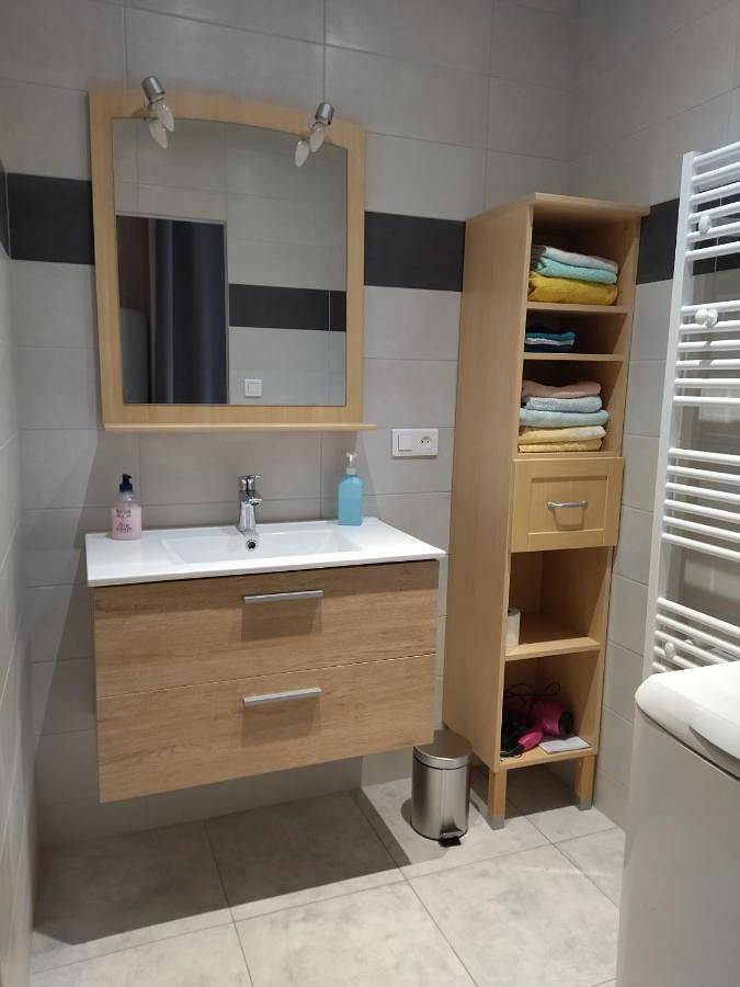 Appartement entier, Two-Bedroom Apartment in La Croix-aux-Mines, Parc naturel régional des Ballons des Vosges