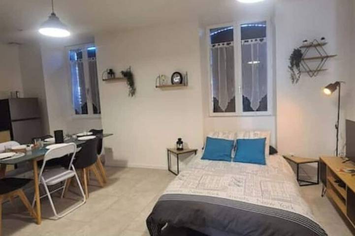 Maison Complète 12 Personnes in Héricourt (Alto Saona), Alto Saona