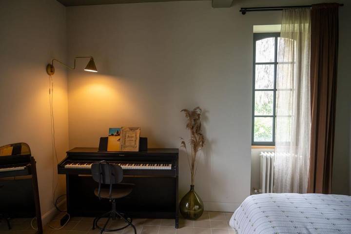 Gîte pour 2 personnes, avec jardin ainsi que vue et piscine à Gamarde-les-Bains - 2