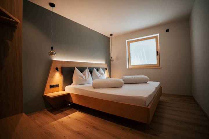 Ganze Wohnung, Ferienwohnung "Lodge Terrace Exclusive Two" mit Bergblick und Wlan in Saltaus, St. Martin in Passeier