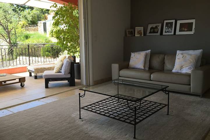 Location de vacances pour 7 personnes, avec jardin à Falicon - 4