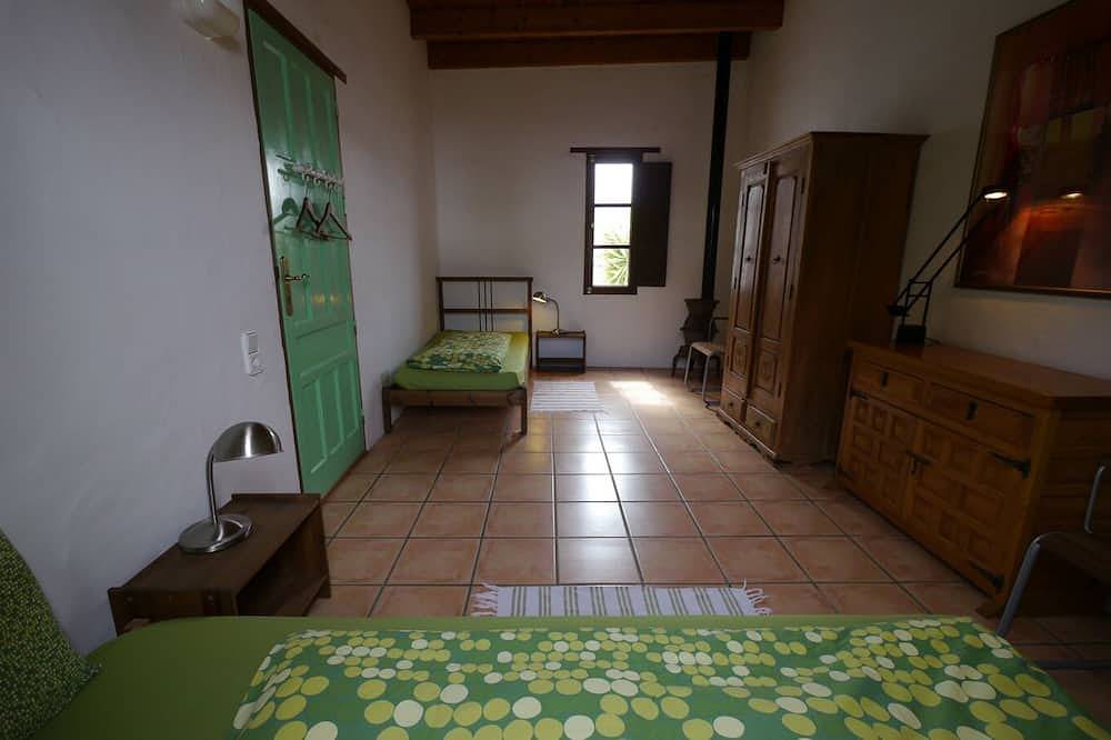 Casa Cueva, country house in unique nature. in Guatiza, Teguise