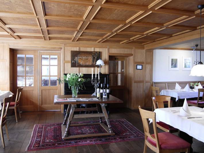 Gasthof Wäscherschloß - Doppelzimmer in Wäschenbeuren, Landkreis Göppingen