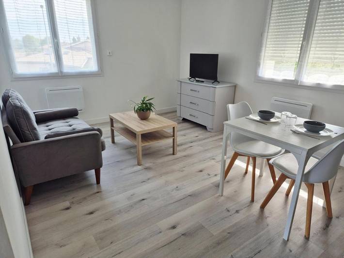 Holiday apartment for 2 people, with view and garden as well as balcony, with pets - 1