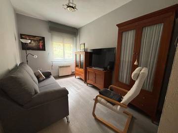 Gîte pour 4 personnes, avec terrasse et jacuzzi à Langreo