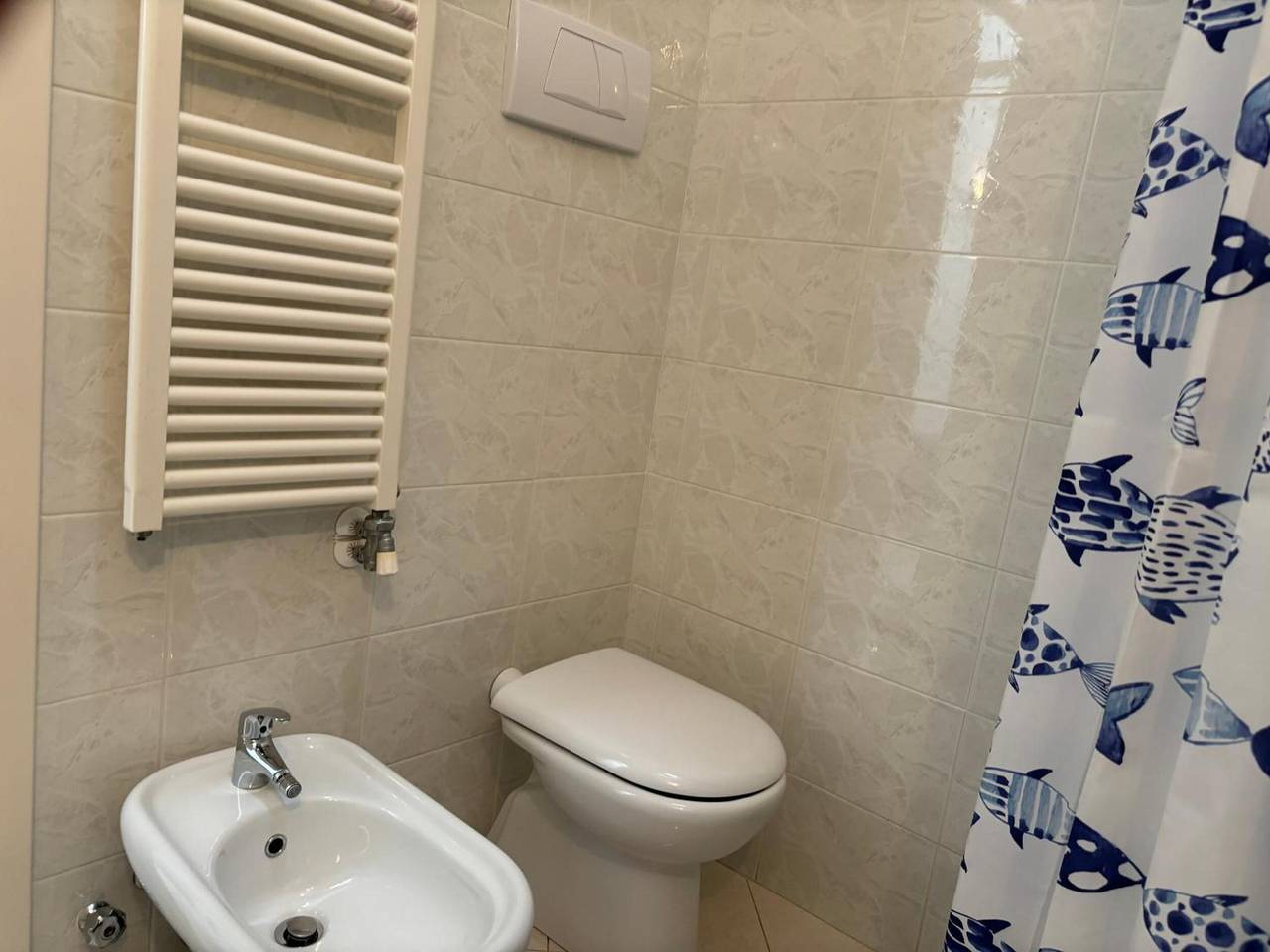 Appartamento intero, Appartamento 'Casa Roma Arenzano' con Giardino Privato, Wi-Fi e Aria Condizionata in Rari Nantes Arenzano, Arenzano