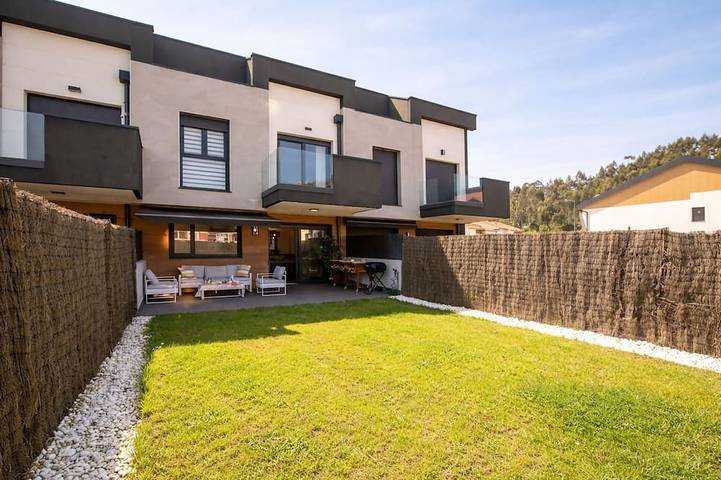 Holiday home for 6 people, with balcony and garden - 1