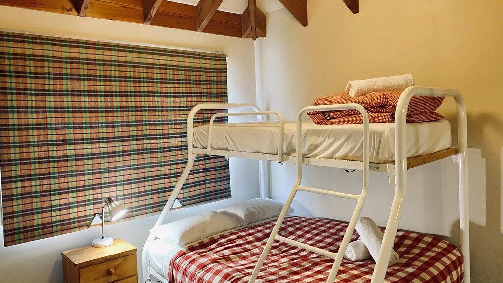 Snowgums am See in East Jindabyne, New South Wales