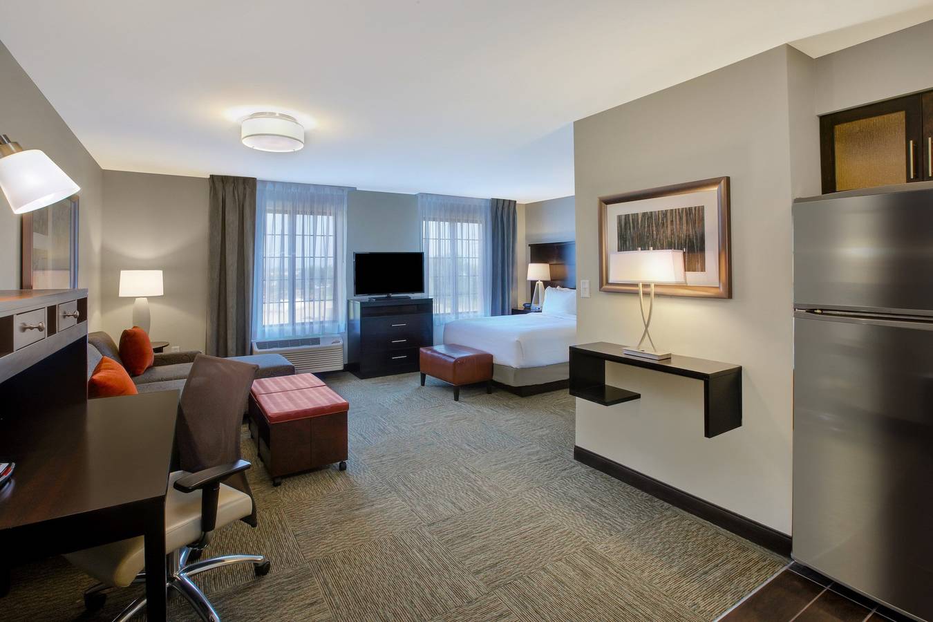 Estudio entero, Staybridge Suites Benton Harbor - St. Joseph in Condado de Berrien