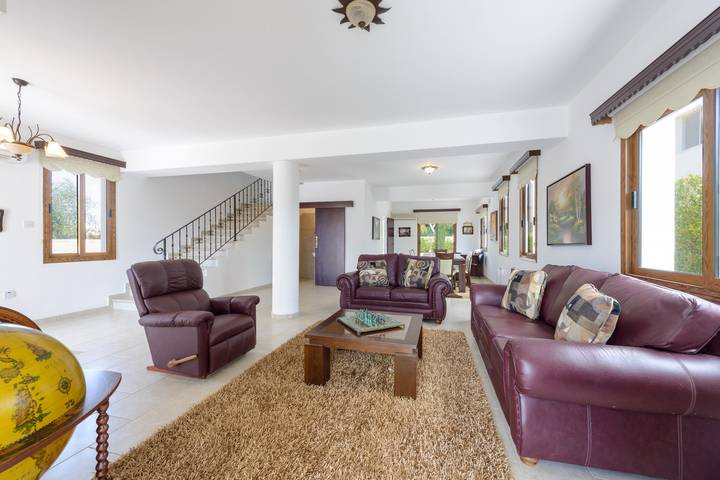 Villa für 8 Personen, mit Garten und Terrasse in Ayia Napa - 3