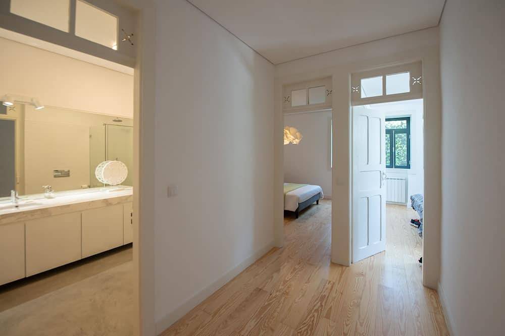 Casa São João a 400 Metros da Praia com Jardim in Arcozelo, Distrito de Porto