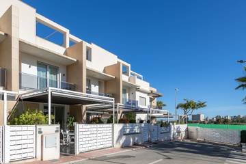 Maison De Vacances pour 6 Personnes dans Guardamar del Segura, Région de Valencia, Photo 1