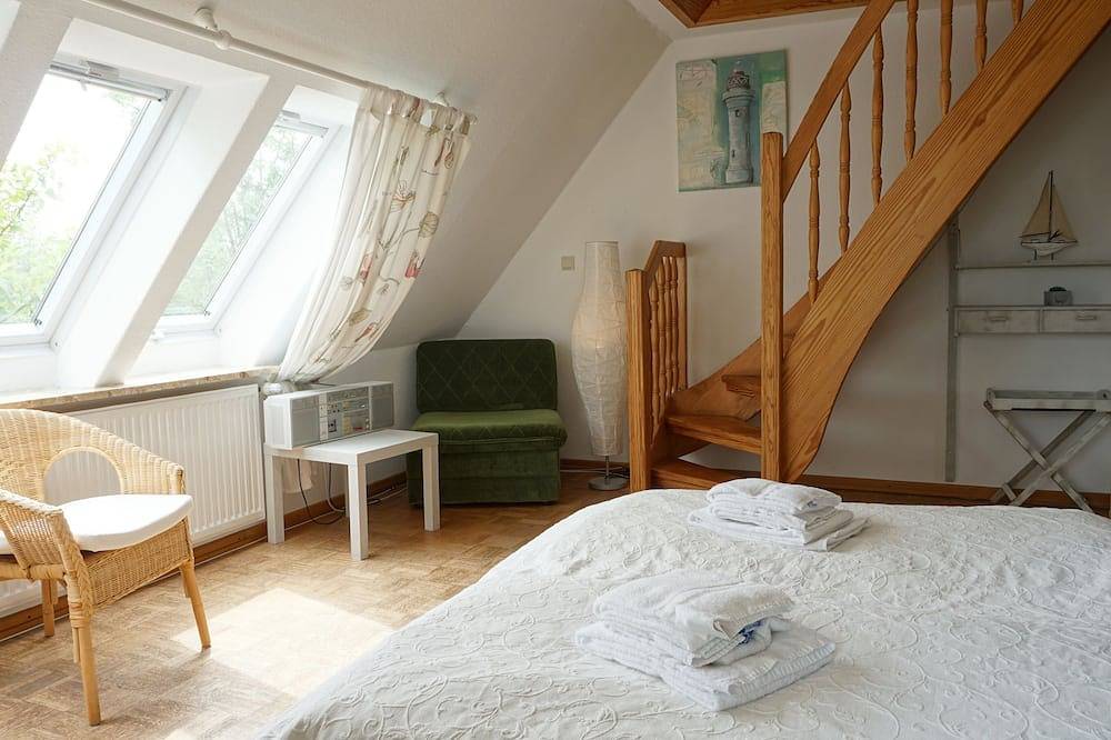 Ferienhaushälfte für bis zu 5 Personen im idyllischen Kating in Kating, Tönning
