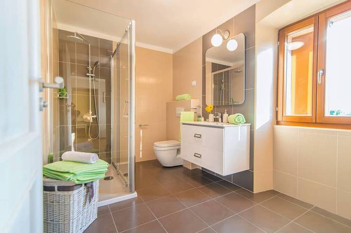 Discover Istria - Istrian house recently renovated in a quiet location in Barban, Southcoast Istria