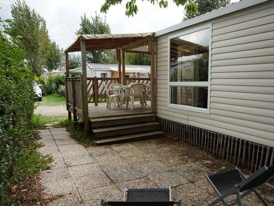 Camping Le Domaine de Beaulieu - Mobilhome 4 personnes - C- Mobil-home Adriatique 2 chambres in Givrand, Vallée de la Loire