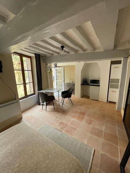 Gîte pour 2 personnes dans Office De Tourisme De Toucy - 3