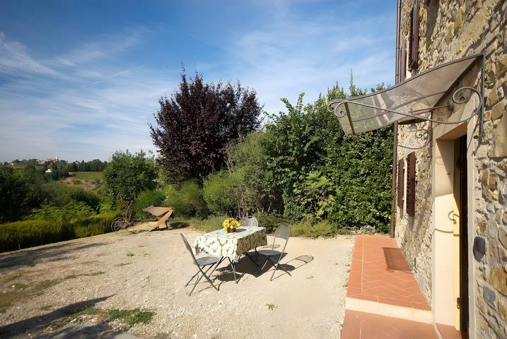 Geheel appartement, Appartement 'San Bartolo 1C' met gedeeld zwembad, wifi en airconditioning in Barberino Val d'Elsa, Barberino Tavarnelle