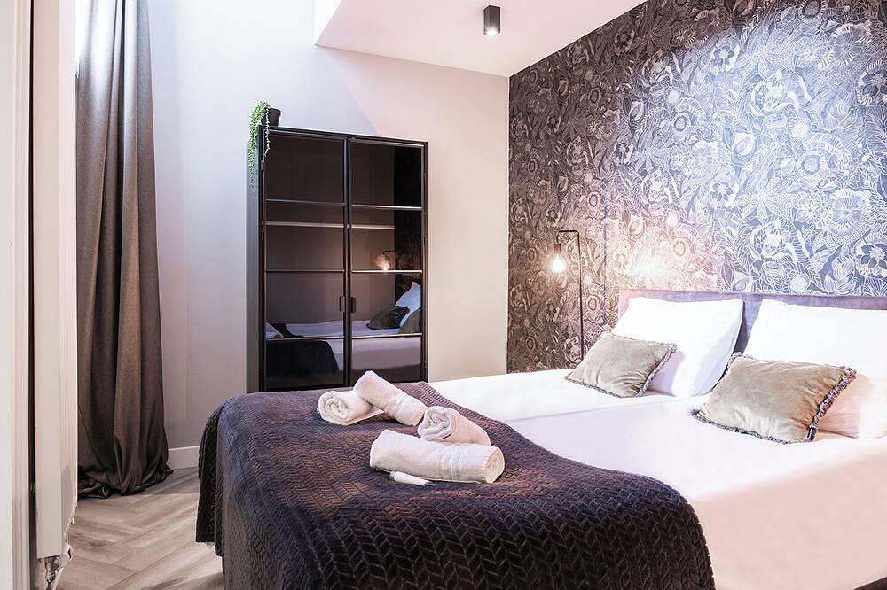 Ganze Wohnung, Dieses Apartment im Erdgeschoss verfügt über eine Fläche von 65 m² und einen Fischgrätenboden. in Tilburg, Nordbrabant