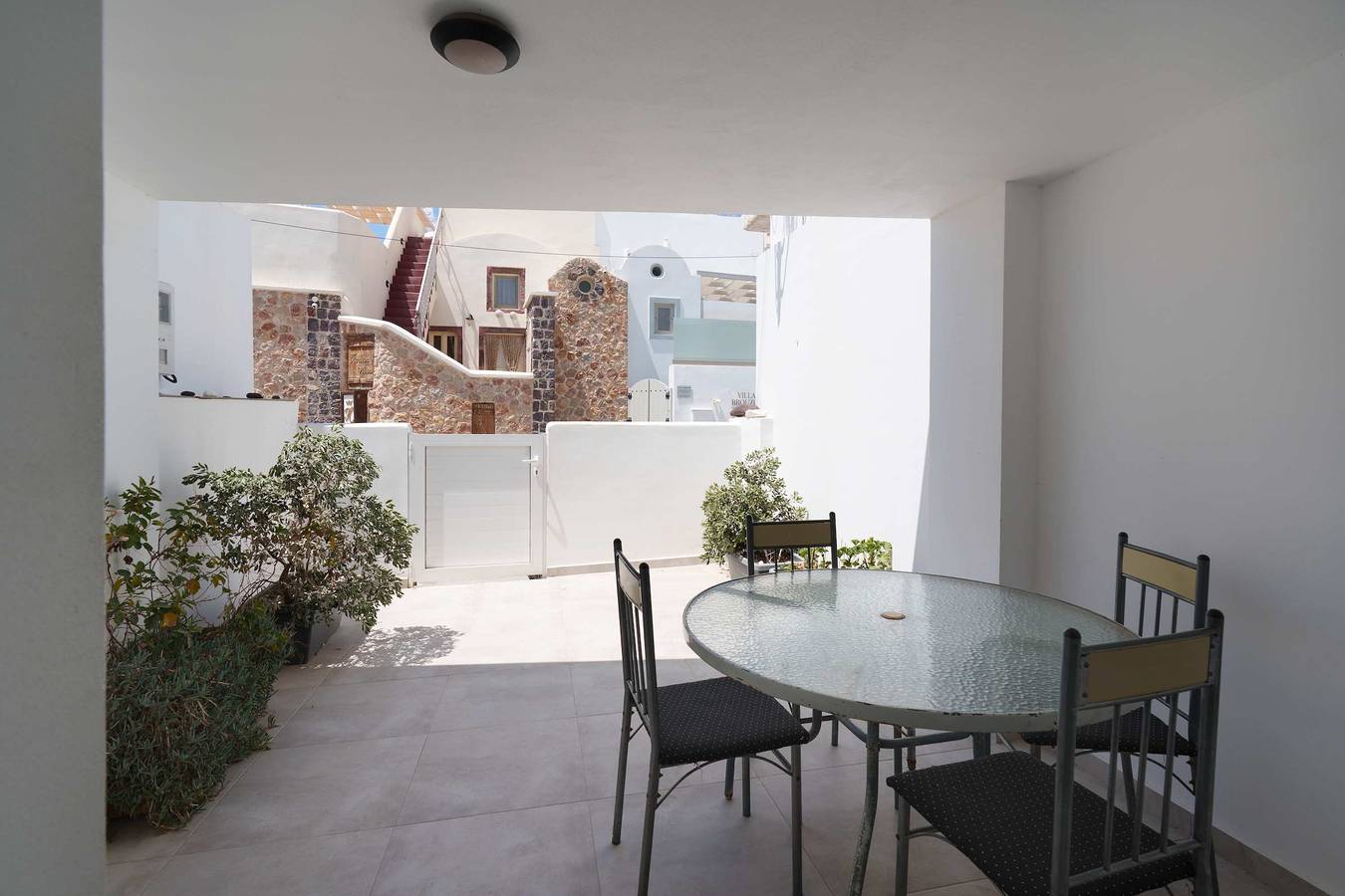 Appartement entier, Authentic White 2Bd Flat Home in Emporio Santorini in Emporio, Santorin