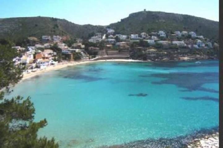Chalet voor 4 personen, met terras en tuin aan de Costa Blanca