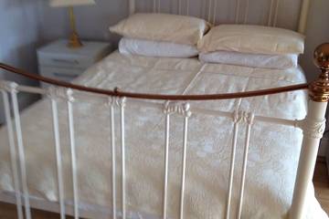 Vacation Rental for 10 Guests in County Limerick, Picture 1