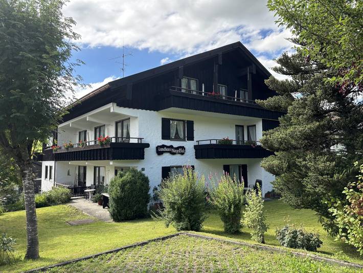 Pension für 2 Personen, mit Garten und Balkon sowie Sauna in Oberstaufen
