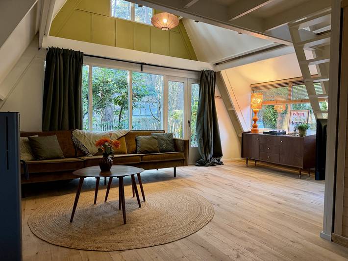 Vakantiehuis voor 2 personen, with tuin and terras as well as sauna in Lanaken