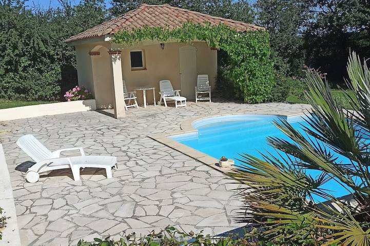 Location de vacances pour 2 personnes, avec Jardin à Puymaurin