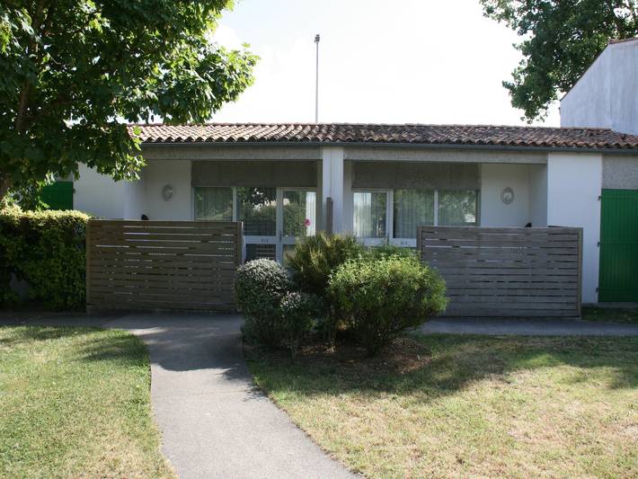 Location de vacances pour 6 personnes, avec balcon/terrasse, animaux acceptés à Ars-en-Ré - 2