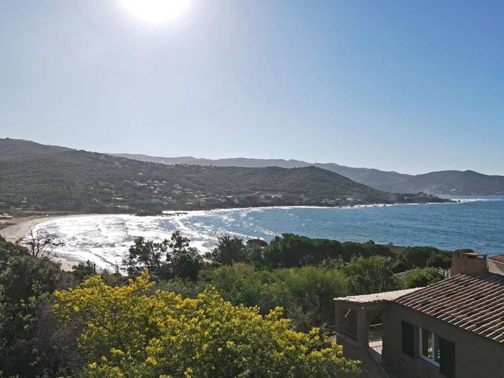 Location de vacances pour 8 personnes, avec vue et jardin, animaux acceptés dans Plage du Ruppione - 2