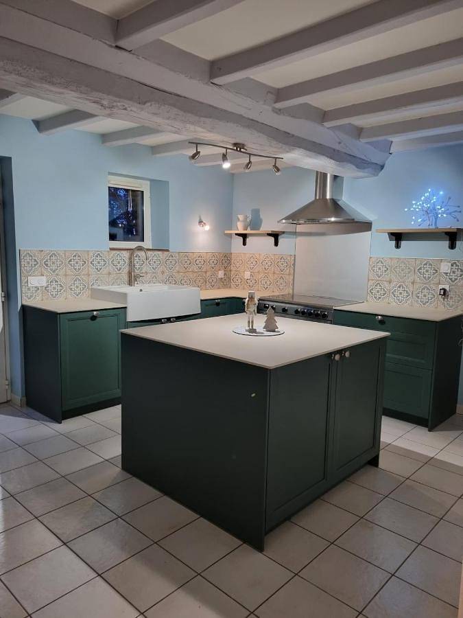 Location de vacances pour 14 personnes, avec piscine ainsi que jardin et jacuzzi à Saint-Quentin-sur-le-Homme - 2