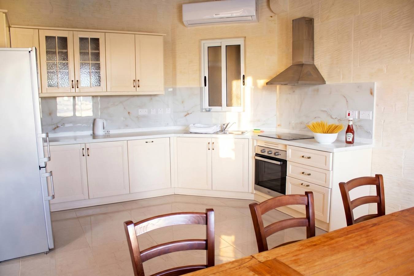 Kenn Gozitan villa and pool in Gharb, Gozo (Malta)
