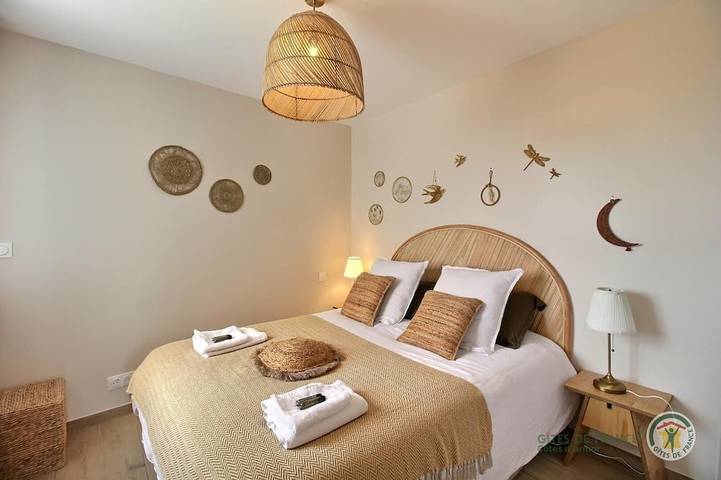 Location de vacances pour 4 personnes, avec jardin et terrasse dans Plage Tourony - 2