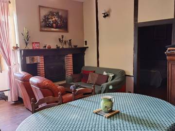 Gîte pour 5 Personnes dans Prudhomat, Lot, Photo 1
