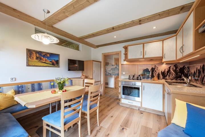 Hel lägenhet, Apartment 'Bergblick - Lärche' with Mountain View, Garden & Wi-Fi in San Valentino (Funes), Villnöß