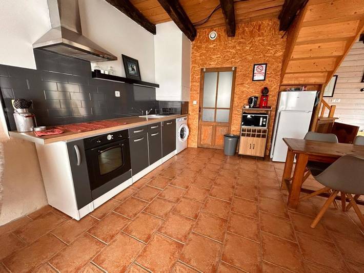 Location de vacances pour 4 personnes, avec piscine ainsi que vue et jardin, adapté aux familles à Mirandol-Bourgnounac - 4