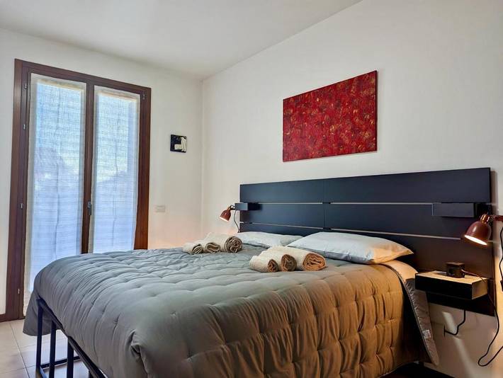 Gîte pour 5 personnes, avec sauna ainsi que jacuzzi et balcon à Caldiero - 2