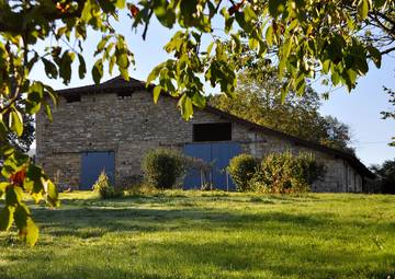 Cottage pour 5 personnes, avec jardin dans Val-Revermont