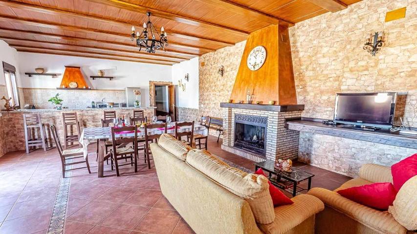 Casa rural para 4 personas, con terraza además de piscina y jardín, Se admiten mascotas en Provincia de Sevilla - 3