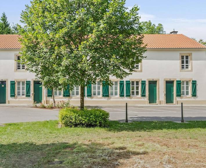 Location de vacances pour 9 personnes, avec terrasse et jardin à Differdange