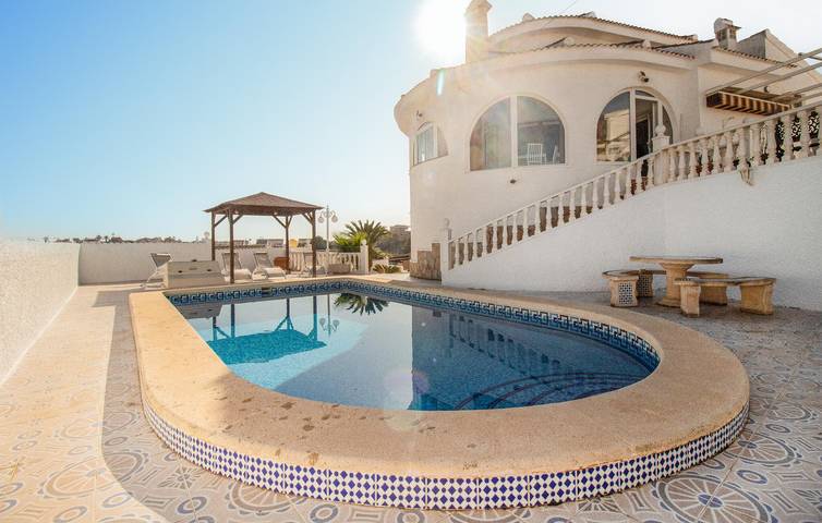 Ferienhaus für 6 Personen, mit Pool und Garten sowie Terrasse in Ciudad Quesada - 2