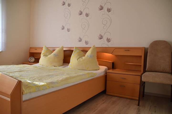 Ferienwohnung für 6 Personen, mit Garten und Balkon in Schenkendöbern - 2