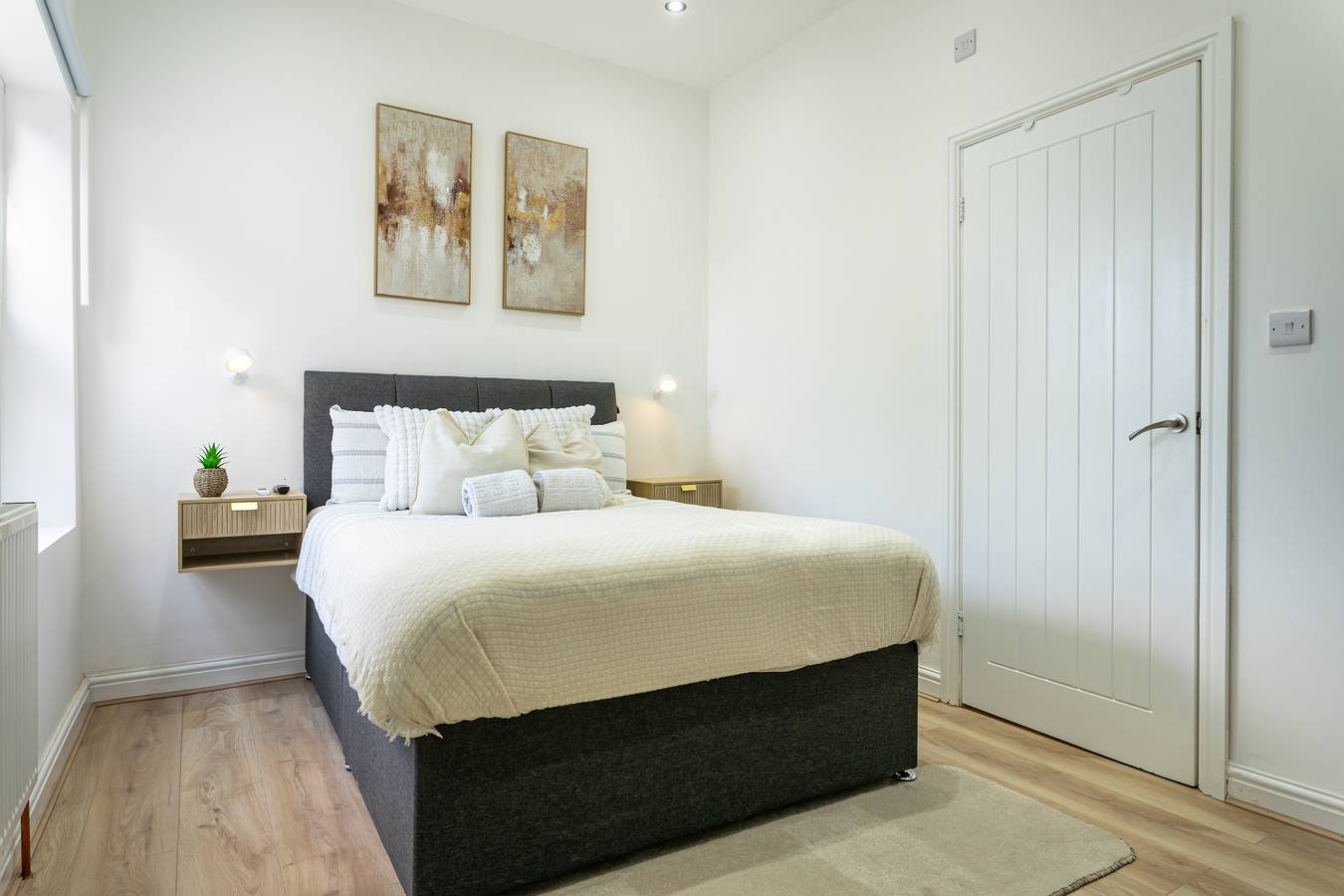 Wanderers Willow | Sleeps 10 | 4Br | Free Parking | Central Wolverhampton in Wolverhampton, Région de Birmingham