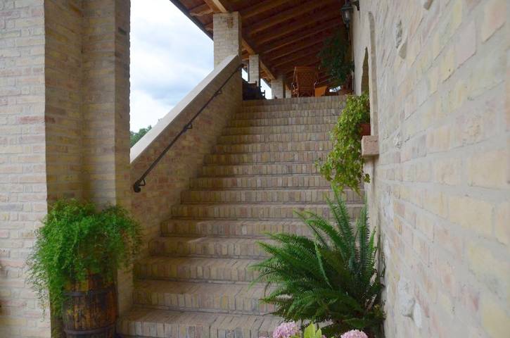 Chambre d’hôte pour 4 personnes, avec Terrasse ainsi que Jardin et Vue à Nereto