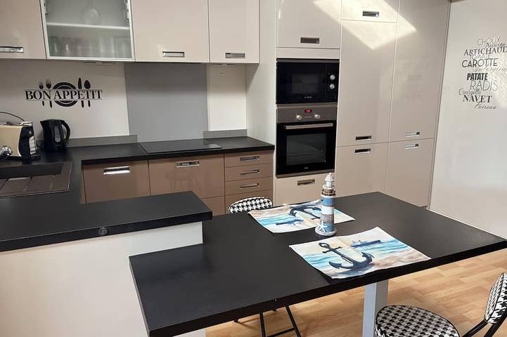 Gîte pour 6 personnes, avec jardin et piscine à Gruissan - 2