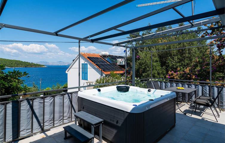 Apartament wakacyjny dla 6 osób w Šolta