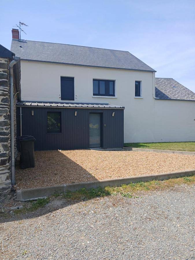 Location de vacances pour 6 personnes, avec jardin à Beauvoir - 4