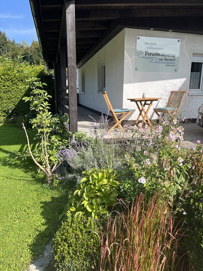Ferienwohnung für 4 Personen, mit Terrasse und Garten