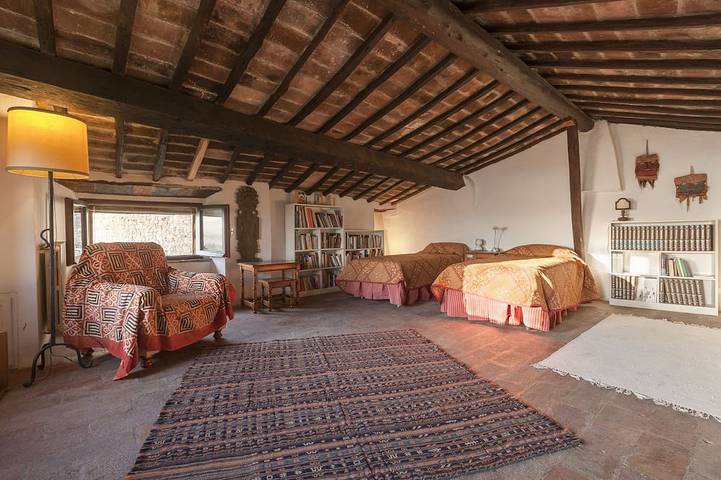 Affascinante casa medievale c/ pianoforte e grande giardino, nell'idilliaca Todi in Todi, Perugia e dintorni
